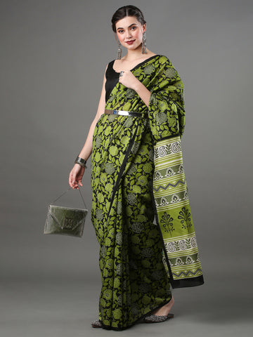 Women's Floral Print Silk Saree With Unstitched  Blouse - Dark Green